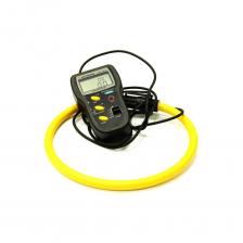 Многофункциональные токоизмерительные клещи переменного тока с широким диапазоном до 3000 А. Имеют гибкий магнитопровод большого диаметра, что позволяет проводить измерения при наличии препятствий, а также в пучках проводов. Позволяют производить измерение мощности и анализ гармоник.ОсобенностиГибкий магнитопровод диаметром 170 ммИзмерение истинного среднеквадратического значения тока и напряжения (True RMS)Регистрация MIN и MAX значенийРегистрация пиковых значенийАнализ до 50-й гармоникиИзмерение переменного (50 или 65 Гц, True-RMS) тока 0,1...3000 А и напряжения 0,1...600 В; измерение частоты 45...65 Гц с разрешением 0,1 Гц с погрешностью ±0,2 Гц; непрерывный анализ до 50-й гармоники, регистрация пиковых значений (39 мкс для 50 Гц, 33 мкс для 60 Гц), программируемые коэффициенты; анализ полного искажения гармоник (до 50-й гармоники); измерение активной (0,1...9999 кВт), реактивной и полной мощности, коэффициента мощности, угла сдвига фаз; расчет энергии; диаметр охвата клещей 170 мм; рабочая температура: -10...+50 °С; питание: 1,5 В х 2; габариты 130х80х43 мм; масса 450 г.