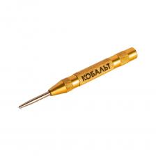 Кернер автоматический КОБАЛЬТ предназначен для выполнения разметочных работ на металлических и неметаллических поверхностях. Имеет конусообразную рабочую часть, позволяющую делать углубления в обрабатываемом материале для точной установки сверла. Оснащён пружинным механизмом, воздействующим на рабочую поверхность, что позволяет производить разметку одной рукой ,без использования ударных инструментов. Стальной корпус. Стержень выполнен из хром-ванадиевой стали твёрдостью HRC50-55.