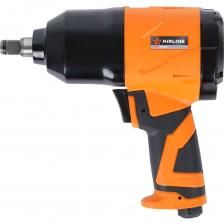 Гайковерт пневматический ударный композитный 1/2"DR 330Нм PRO с головками 17пр. (9-27мм), кейс AIRLINE ATAZ101 Гайковерт пневматический ударный применяется для затяжки (закручивания) или ослабления (откручивания) особо нагруженных и осложненных резьбовых соединений дифференцированным крутящим моментом. Все гайковерты производятся по единой технологии на современных автоматизированных предприятиях. Тестирование происходит в собственной испытательной лаборатории, что является залогом качества и надежности. Артикул: ATAZ101 Состав: металл/пластик Вес, кг: 1.8 Присоединительный квадрат: 1/2" Тип ударного механизма: Двойной молот (Twin Hammer) Диаметр присоединительного штуцера: 1/4" Частота вращения вала, об/мин: 7500 Рабочее давление воздуха, АТМ: 6.3 Расход воздуха, л/мин: 141 Макс. крутящий момент, Нм: 330