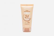 Tональный крем для лица Classic 2-in-1 hydration + nutrition 30 мл BIELITA