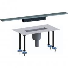 Душевой лоток для линейного отведения воды. В комплект входят: решётка из высококачественной нержавеющей стали серии матовая длиной 900 мм, регулируемые по высоте винтовые опоры со звукоизолирующими резиновыми вставками (минимальная высота монтажа 30 мм), специальный комплект для жидкой гидроизоляции, монтажный короб (регулировка высоты монтажа 12-32 мм), вынимающийся сифон (высота гидрозатвора — 50 мм). Корпус трапа выполнен из ПП (полипропилен), выпуск вертикальный DN50. Максимальная пропускная способность - 0,98 л/сек, максимальная нагрузка - 300 кг.