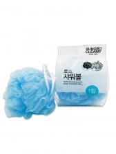 Sungbo Cleamy Мочалка-розочка из полиэтиленовой сетки мягкая Rose Shower Ball Голубая 11 см, 1 шт – фото 2