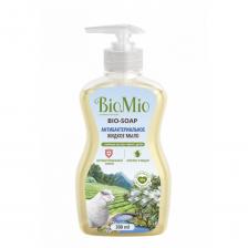 BioMio BIO-SOAP Антибактериальное жидкое мыло с маслом чайного дерева, 300 мл