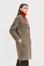 Пальто женское Finn Flare B21-12121 коричневое 46