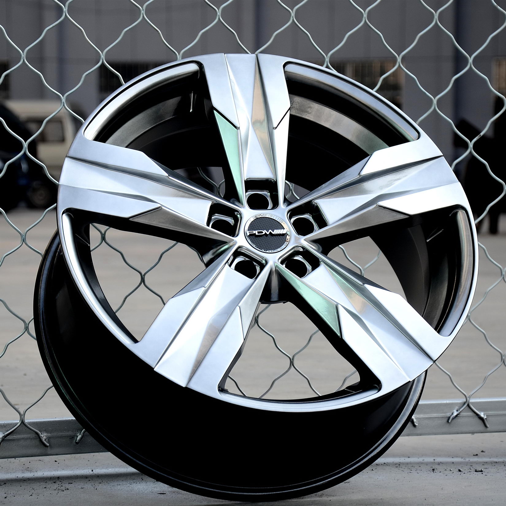 Pdw c-spec r15. Диски pdw r17 4х100. M u r 20. Диски hamann r20 replica mercedes. Диск pdw c-spec 2.