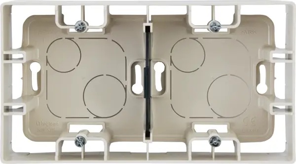 Legrand Коробка наружного монтажа 672540 Etika