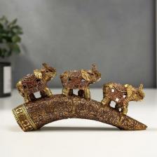 Фигурка Сима-Ленд Сувенир полистоун"Бронзовые слоны с попоной из арабского ковра на роге" 9х14х4 см 5340761