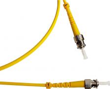 Кабель/переходник Cabeus Внимание. фото товара условное. При выборе ориентируйтесь на технические характеристики. Соединительный шнур ST-ST - это отрезок оптического кабеля c 4670107394973