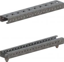 Монтажный шкаф DKC Комплект реек для установки главной шинной системы 500 мм, 1 КМП R5BBMR500 представляет собой надежное решение для монтажа электрических систем