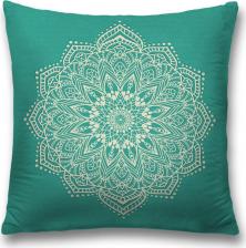 Постельная принадлежность JoyArty Декоративная наволочка sl_21218 поможет создать уют в доме. Изготовлена из плотной и гипоаллергенной ткани оксфорд, хорошо держит форму и не дает