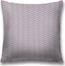 Постельная принадлежность JoyArty Декоративная наволочка sl_34106 поможет создать уют в доме. Изготовлена из плотной и гипоаллергенной ткани оксфорд, хорошо держит форму и не дает