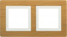 Рамка DKC Рамка из натурального беленного дуба для настенного монтажа. Назначение: декоративное оформление серии "Avanti"; монтаж в стену на каркас ЭУИ 4690309558041