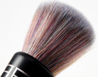Компактная кисть кабуки для макияжа ELITE Kabuki makeup brush 1 шт – фото 2