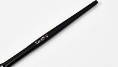 Кисть макияжная веерная Black – фото 4