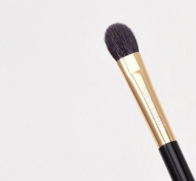 Кисть для нанесения и растушевки теней BG No. 53 – фото 3