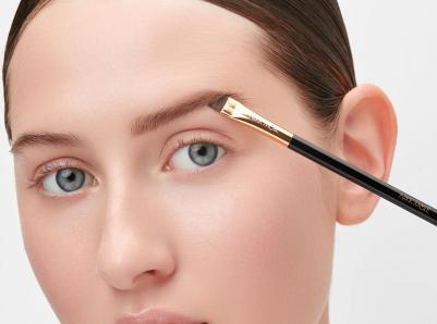 Кисть для окрашивания бровей Eyebrow brush BG No. 7 1 шт – фото 3