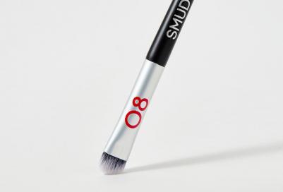 Кисть для глаз Кисть для растушевки нижнего века PROFASHION SMUDGE BRUSH 08 – фото 2