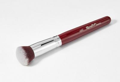 Кисти для лица Кисть uq22 скругленная с плоской вершиной из синтетики для тона – фото 1