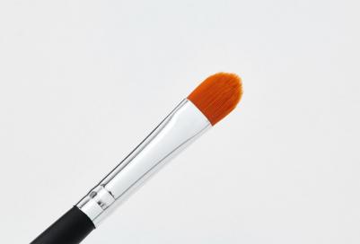 к_triumpf_аксес._HBF-06 кисть для кор и консил. 3D0051 – фото 2