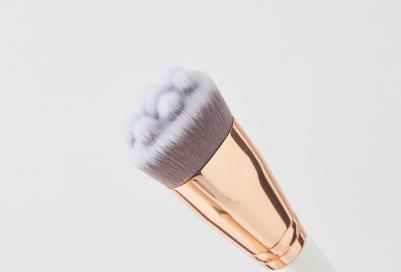 Кисть для макияжа F19 для праймера Face and Primer Brush – фото 3