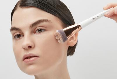 Кисть для макияжа F19 для праймера Face and Primer Brush – фото 4