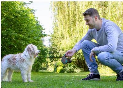 Рулетка для собак Black Design S (до 15кг) 5м лента черный/синий – фото 6