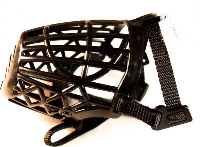 Намордник для собак размер 3, пластик – фото 1