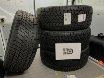 X-Ice Snow SUV 275/40/R22 108H