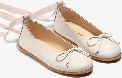 Балетки для девочек с волнистыми деталями и ремешком на завязке, черно-белые, бежевый – фото 4