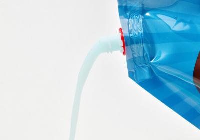 Средство Кондиционер для белья Wild Berries Aroma Capsule 2L 4903720020371 – фото 1