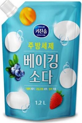 Средство для мытья посуды и овощей и фруктов Kitchen Soap Baking Soda с пищевой содой, в мягкой упаковке 1200 мл – фото 2