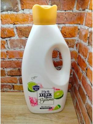 Кондиционер для белья Корея 2000 мл, с аромакапсулами Botanic Bergamot&Rose концентрированный – фото 1