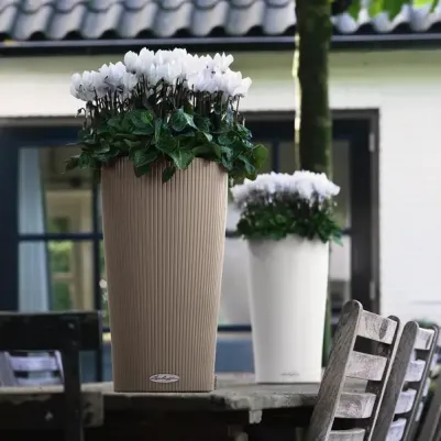 Напольное кашпо с автополивом Cilindro Color 32, с субстратом в комплекте, пластик, белое, В – фото 4