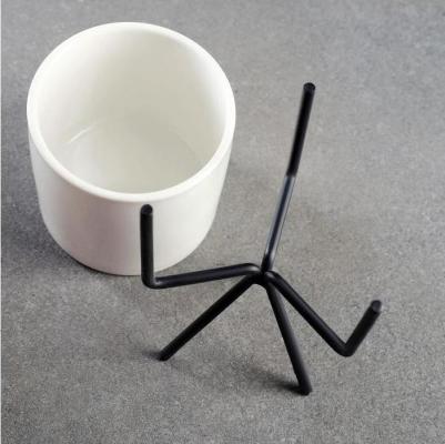 Цветочное кашпо на подставке цилиндр 5799915 0,3 л белый 1 шт – фото 1