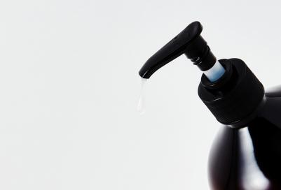 Гель для душа парфюмированный Attractive сливочная ваниль и бобы тонка, натуральный, увлажняющий, 900 мл – фото 5