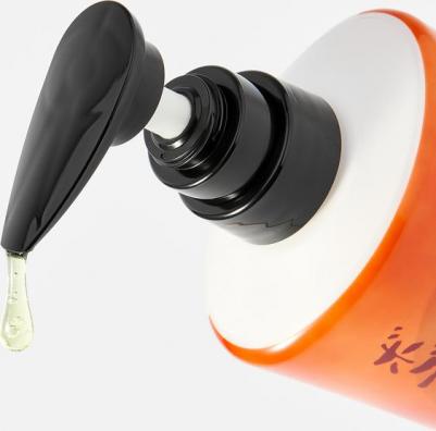 Дезодорирующее жидкое мыло для тела с экстрактом хурмы, с дозатором, 550 мл – фото 1