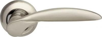 Дверные ручки Viola, без запирания, цвет матовый никель/хром – фото 1