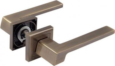 Ручки дверные для межкомнатных дверей на розетке 111А AL, комплект, старая бронза – фото 3