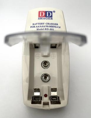 З/у B-50 (2 x AA/AAA, 1 x 9V), цена за 1 шт