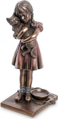Статуэтка "Девочка с котенком"