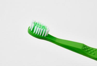 Зубная щетка детская забавные зверята от 3-х лет арт. s-138, 1 шт – фото 5