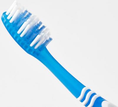 Зубная щетка Classic 3-Effect средняя жесткость, 1шт – фото 12