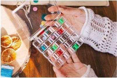 Контейнер для шпулек, 3633391, прозрачный, 25 отделений, 12,3 х 10 х 2,5 см – фото 1