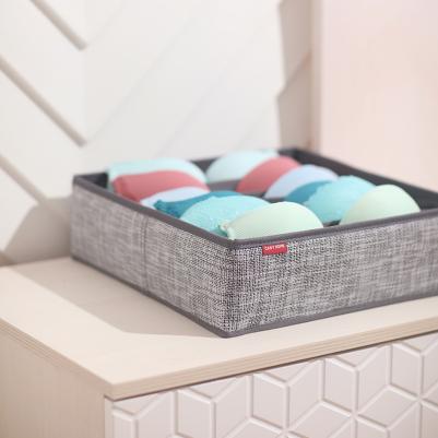 Органайзер для бюстгальтеров 35x35x10см, 6 ячеек