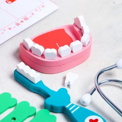 Игровой набор "Играем в доктора" мягкий кейс 22х15х14 см – фото 9