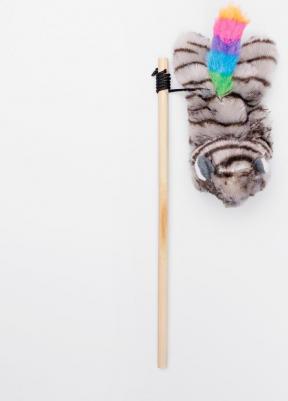 Игрушка- дразнилка для кошек Кот, 13х8х7 см, длина палки 25 см, длина веревки 25 см