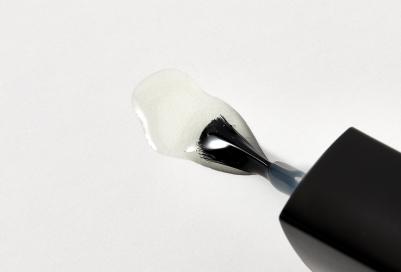 Прозрачное базовое гель-лаковое покрытие для ногтей Base gel – фото 6