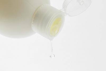 Жидкость для снятия лака без ацетона 500 мл – фото 1