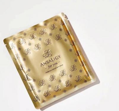 Маска для лица Маска-патчи для лица с гранулами янтаря и сывороткой Hydrogel Face Mask with Amber Granules and Serum – фото 1