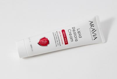 Липо-крем для рук и ногтей восстанавливающий Lipid Restore Cream с маслом ши (5%) и Д-пантенолом (3%), 100 мл – фото 2